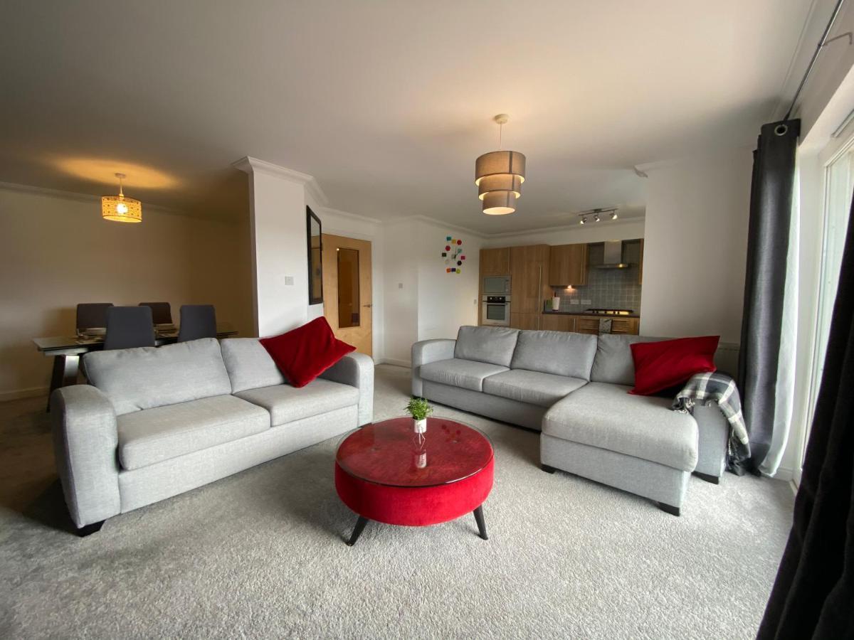 The Duplex Nairn- Spacious 3 Bedroom With Sunny Balcony מראה חיצוני תמונה