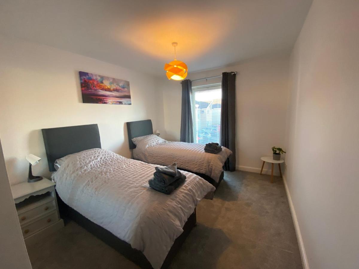 The Duplex Nairn- Spacious 3 Bedroom With Sunny Balcony מראה חיצוני תמונה