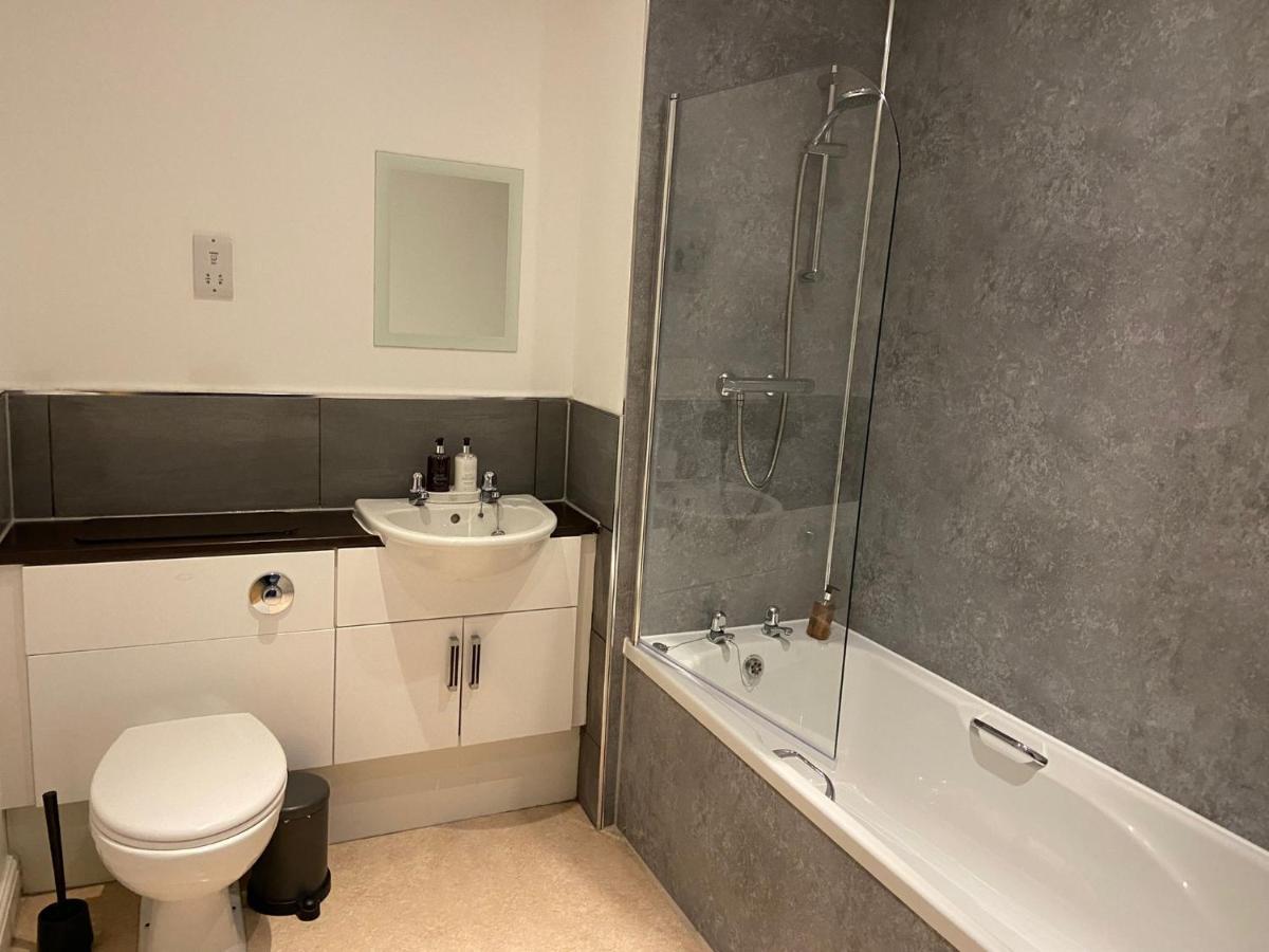The Duplex Nairn- Spacious 3 Bedroom With Sunny Balcony מראה חיצוני תמונה