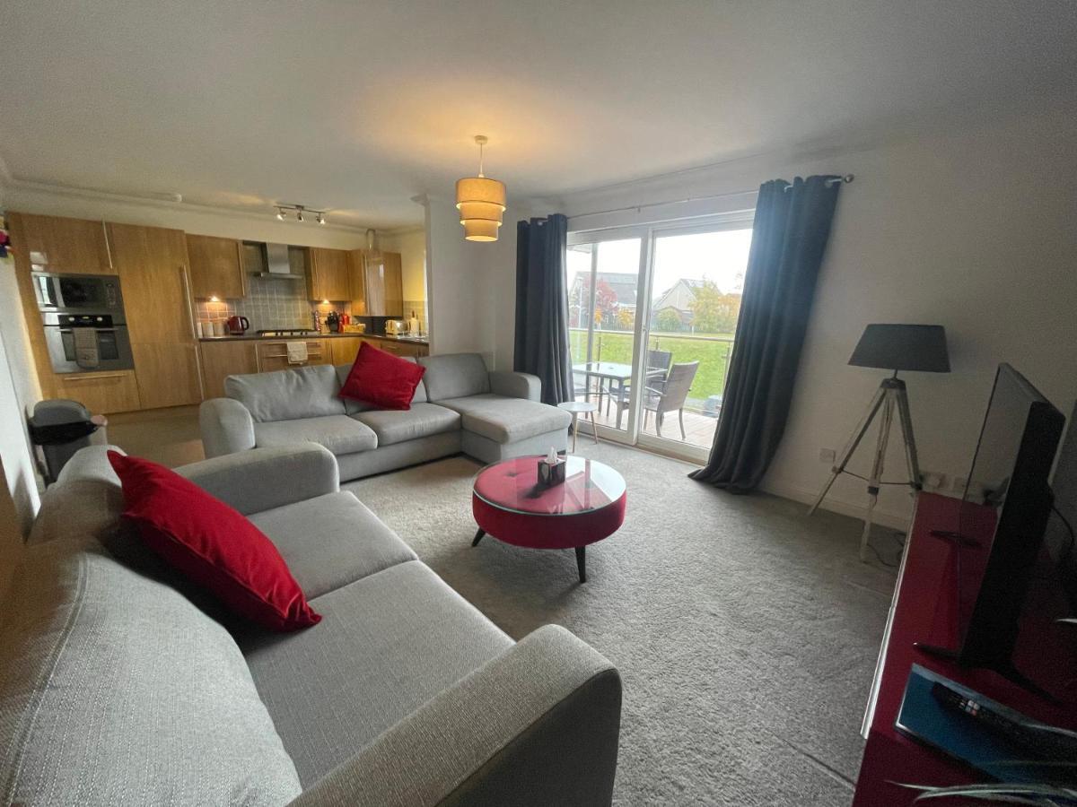 The Duplex Nairn- Spacious 3 Bedroom With Sunny Balcony מראה חיצוני תמונה